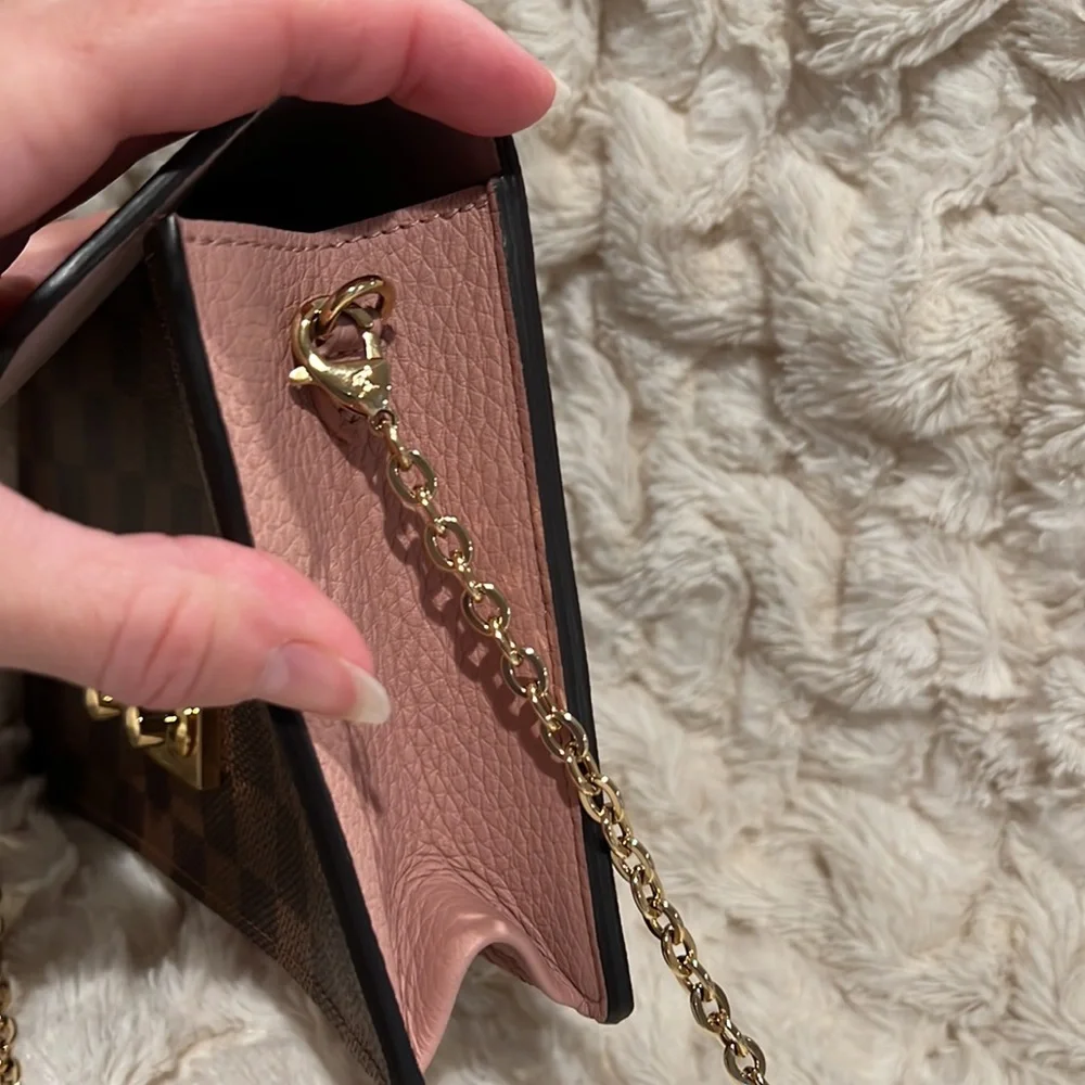 Louis Vuitton Croisette Chain Wallet Crossbody Bag Rose Ballerine Pink i…